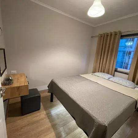 As Bllok Apartmán Tirana